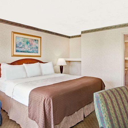 Days Inn By Wyndham Forrest City Kültér fotó