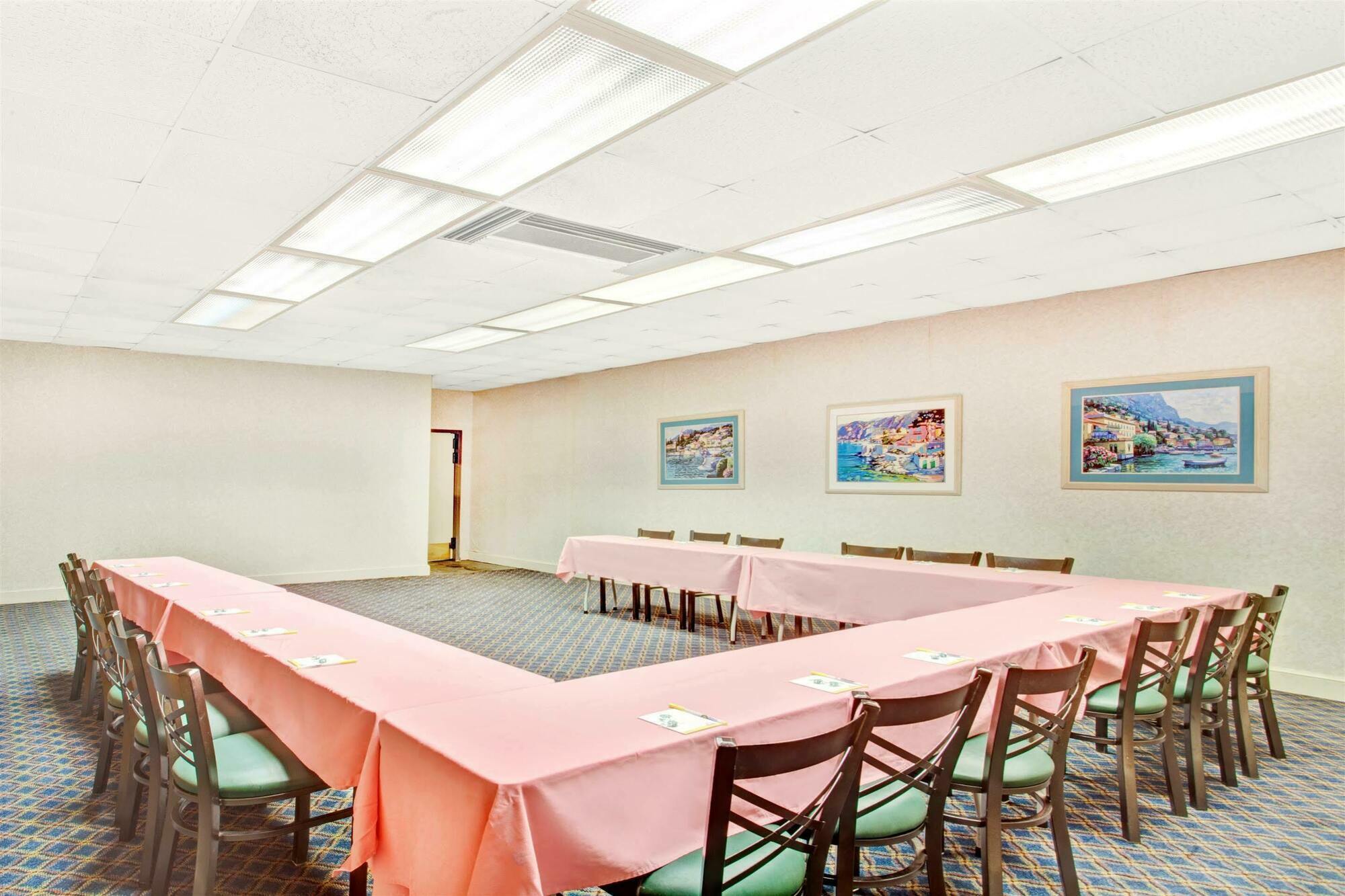 Days Inn By Wyndham Forrest City Kültér fotó